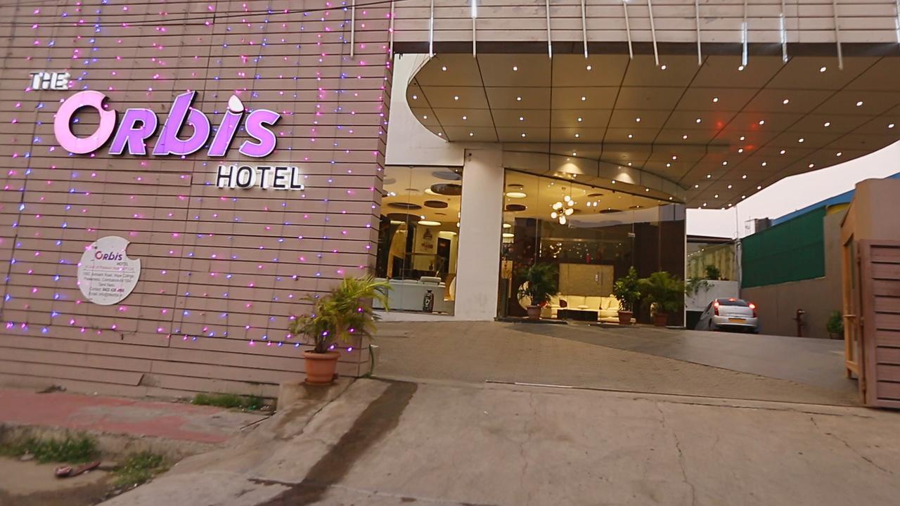 The Orbis Hotel Kójamputtúr Exteriér fotografie